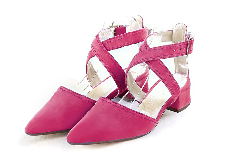 Fuschia pink women's open back shoes, with crossed straps. Tapered toe. Low flare heels. Front view - Florence KOOIJMAN